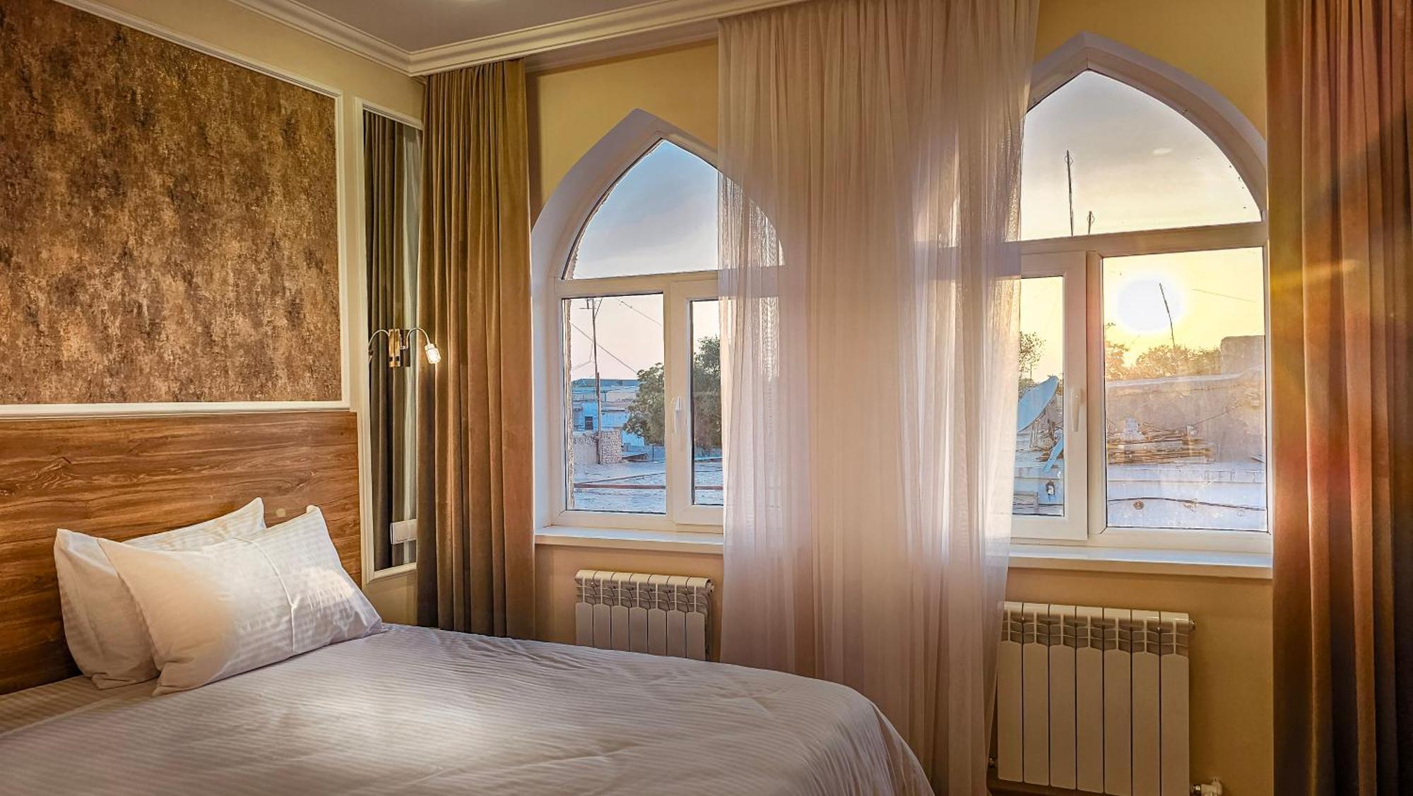 Hotel Bankir Chiva Exteriér fotografie