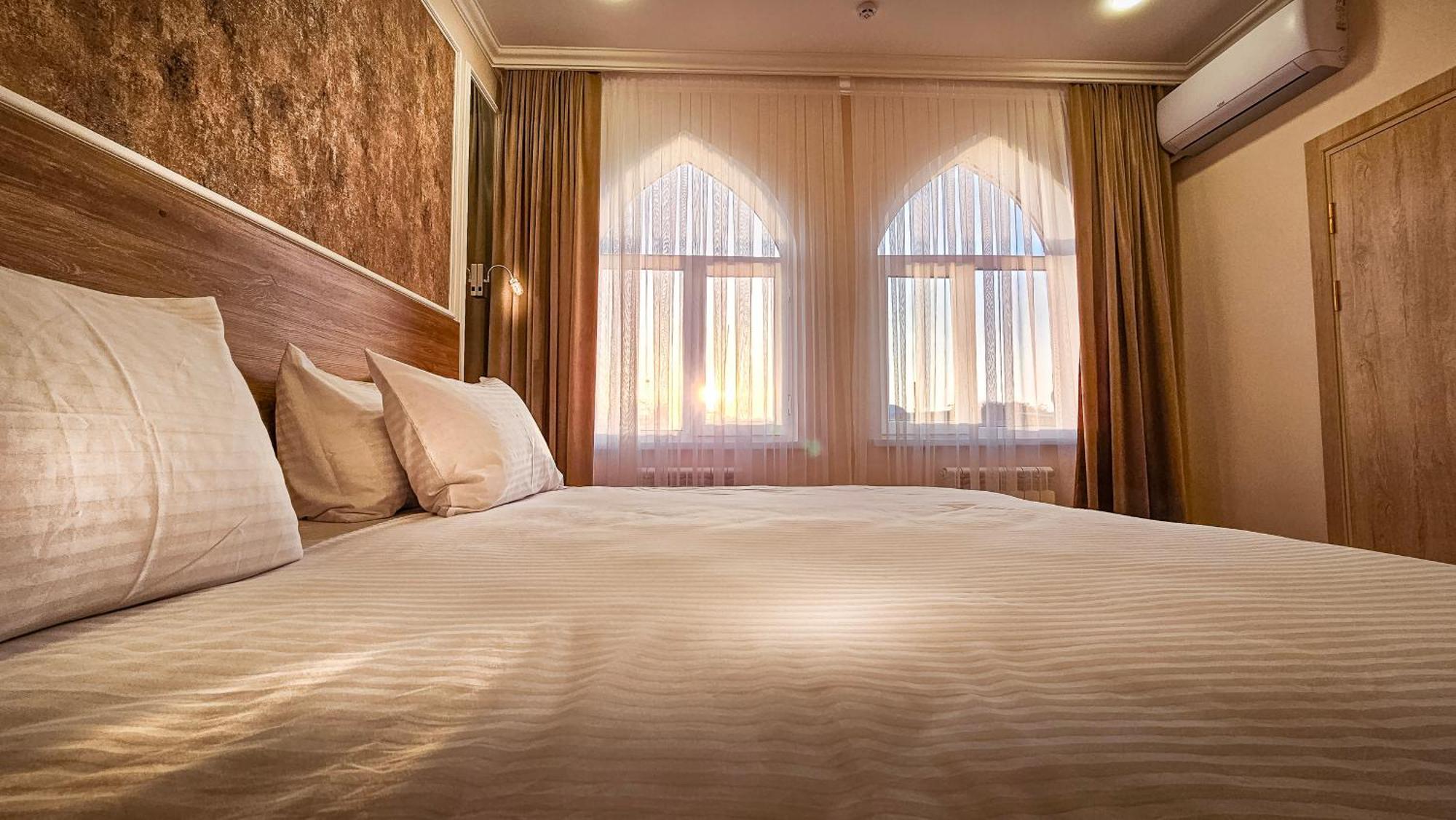 Hotel Bankir Chiva Exteriér fotografie